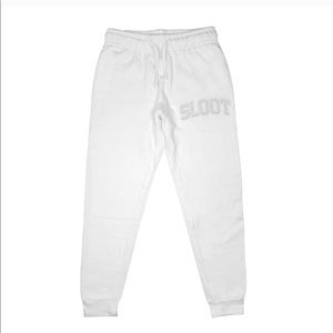 Sofia with an F sweats - size XS